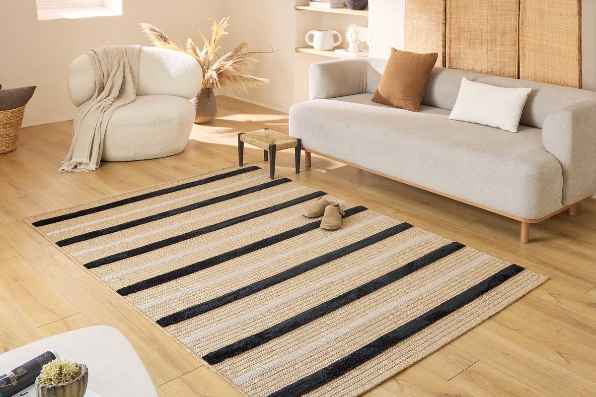 Tapis poils courts HILDA aspect jute motif rayé