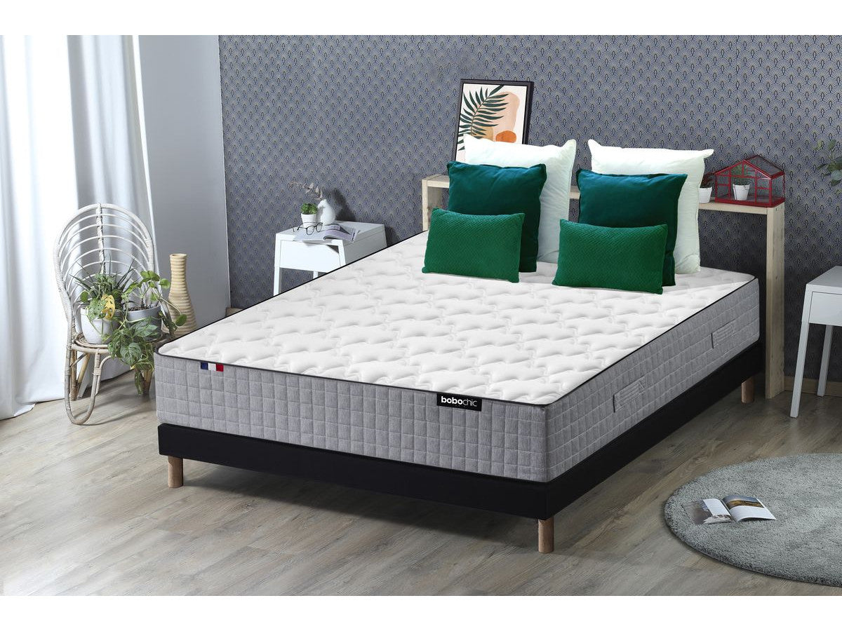 Ensemble matelas ZOE 26 cm 638 ressorts ensachés + sommier tapissier + pieds