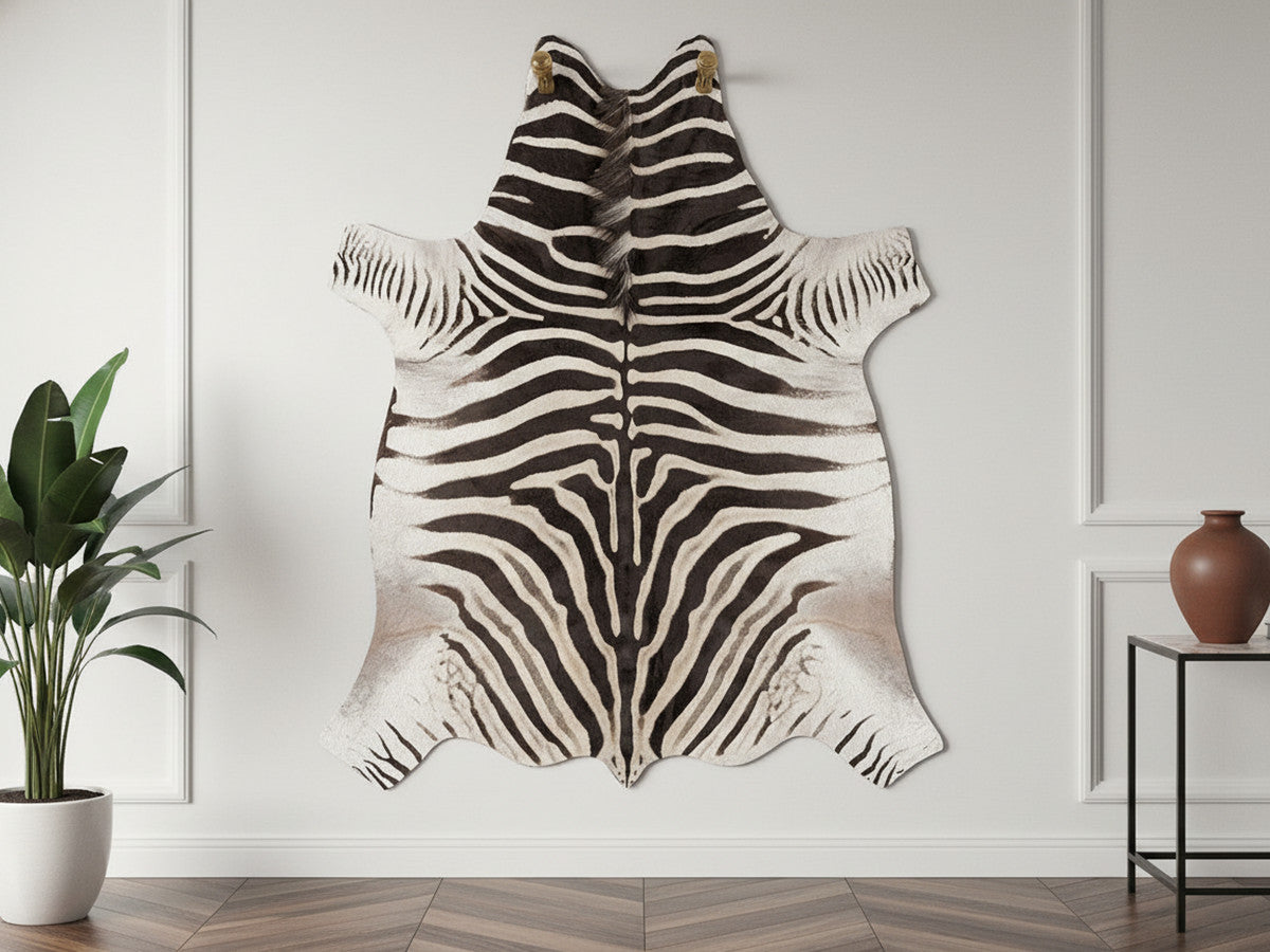 ZELIE vloerkleed met dierenhuideffect en zebramotief