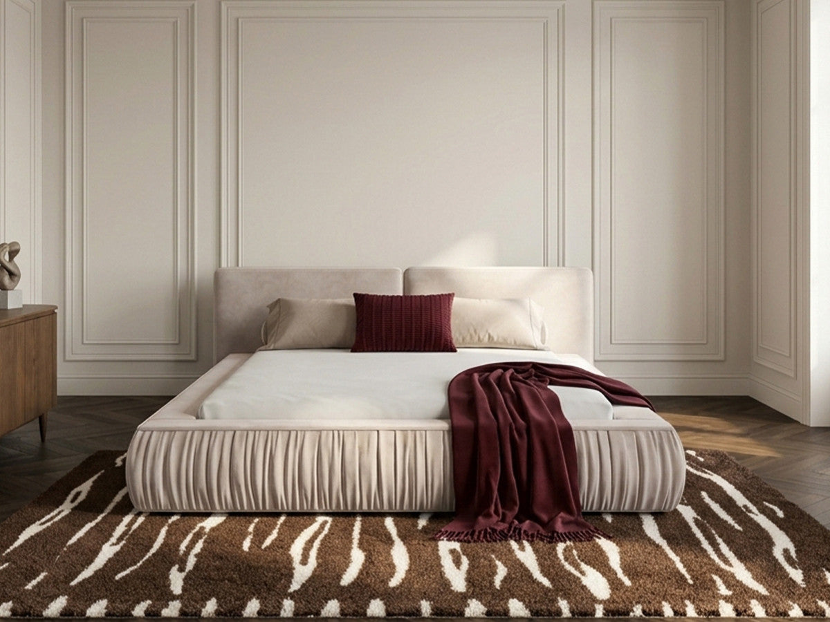 Lit coffre bas MARQUISE tissu velours lisse