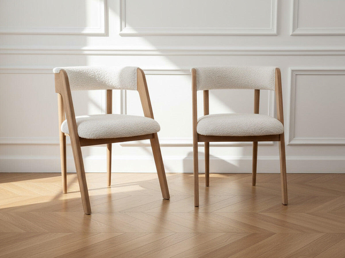 Set van 2 BASTIDE stoelen in massief eikenfineer en badstof